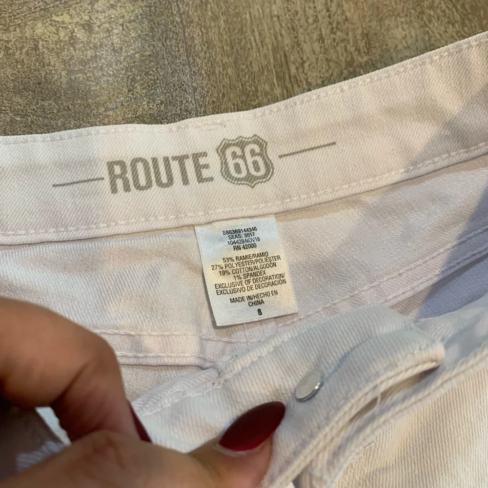 Girls shorts - Picture 3 of 8